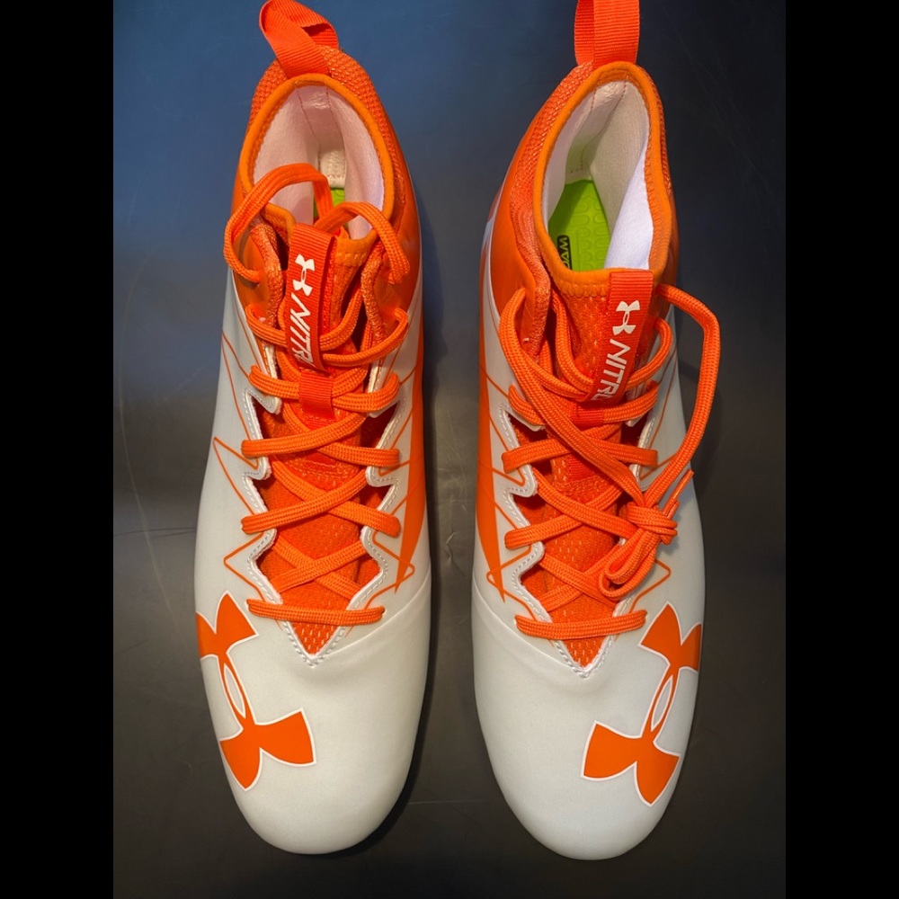 Mens Under Armour Nitro Mid Off White Orange Football Cleats 1290962-180 Sz 10.5